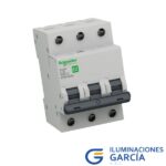 Interruptor termomagnético tripolar Schneider Electric de 50A